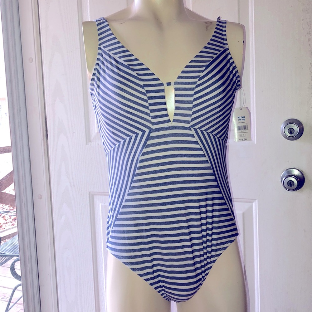 NWT Time & Tru One Piece Bathing Suit